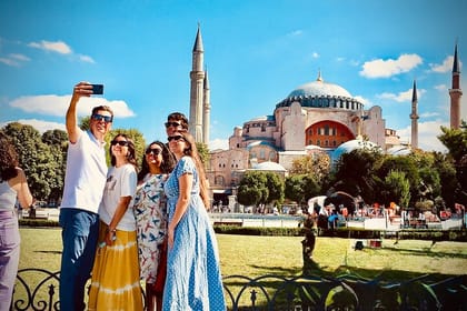 Istanbul Old City: Basilica Cistern – Blue Mosque – Grand Bazaar