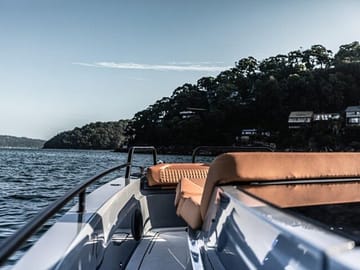 Private 5-Hour Cruise on Brand-New Luxury Yacht in Mykonos (Para Voce)