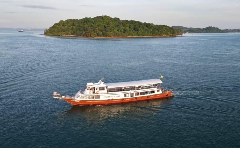 James Bond Island and Canoeing Tour from Phuket