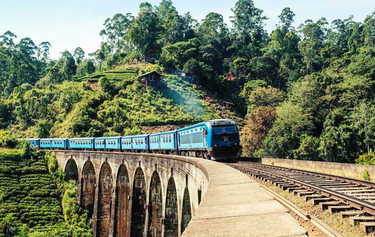 Tickets for the Kandy to Ella Train with Guaranteed Seats