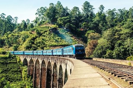 Scenic Kandy to Ella Train Journey with Guaranteed Seats