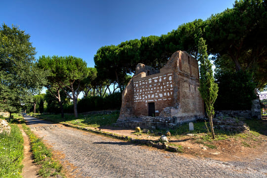 Appian way Walking tour and Catacombs of Rome