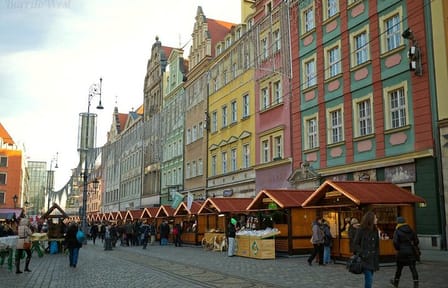 Wroclaw Christmas Market Walking Tour with Seasonal Treats