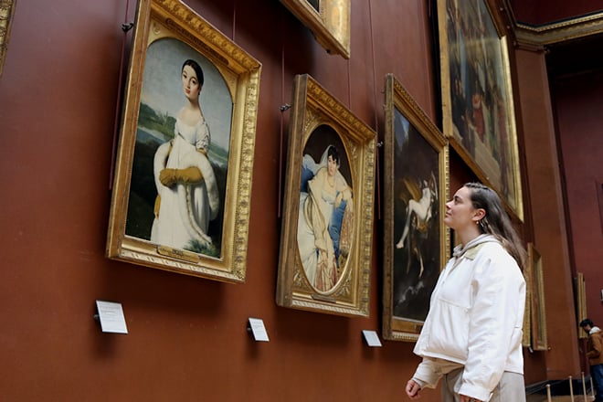 Private Louvre Evening Tour – Experience highlights & fewer crowds