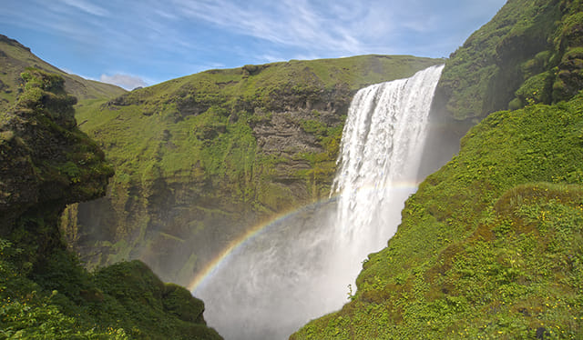 South Coast Small Group Tour: Waterfalls, Glacier & Black Sand Beach