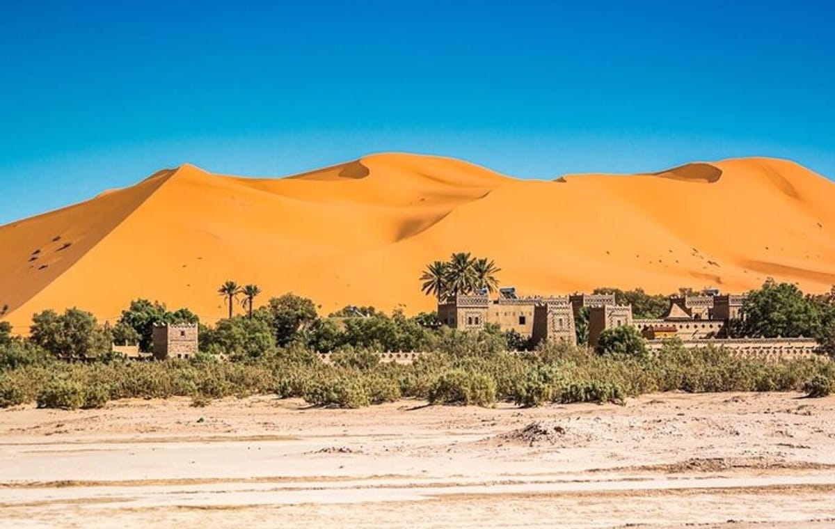 2 Day Trip from Marrakech to Merzouga Desert Duens