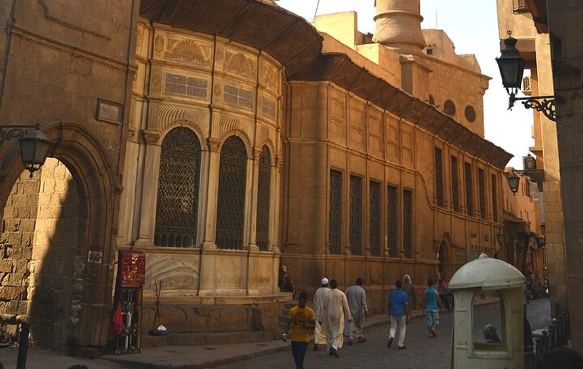 Cairo by Night Tour El Moez St., Bazaar, Downtown and Local Food
