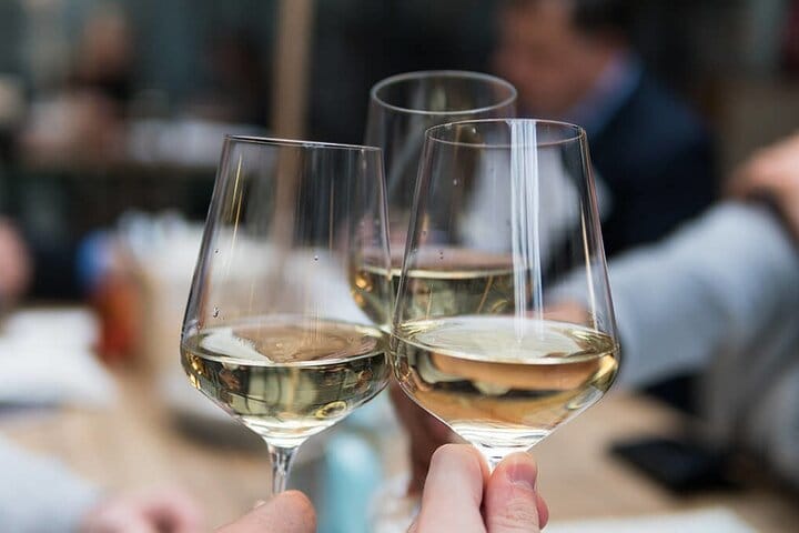 Sipping and getting insights on the greatest Greek varieties