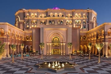 Abu Dhabi city tour with Sheikh Zayed Mosque and Ferrari World