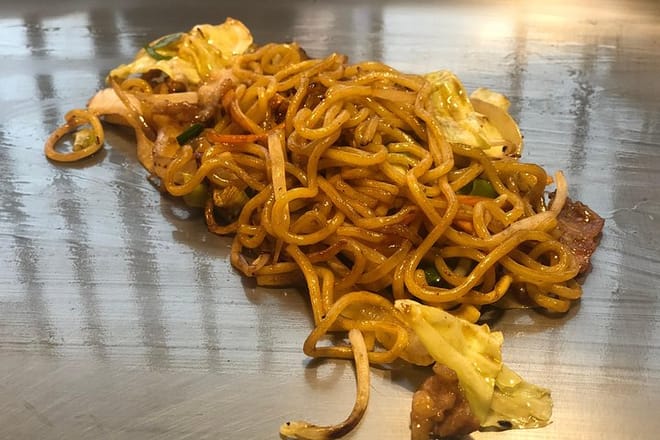 Best of Shibuya Food Tour in Spanish photo 4