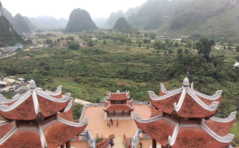 6-Day Adventure Tour of Northern Vietnam from Hanoi