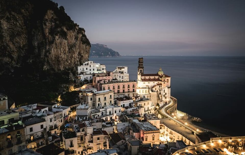 Private 6-Hour Amalfi Coast Tour from Naples by Minivan