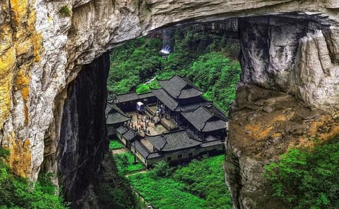 Luxury Private Day Trip to Wulong Karst from Chongqing