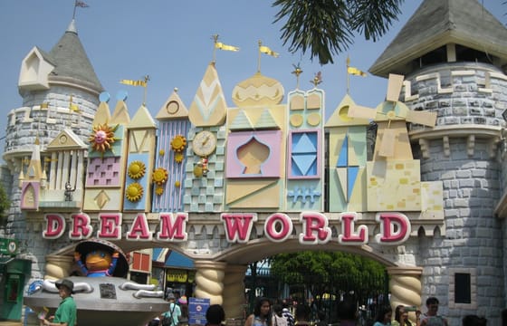Dreamworld Park: The Ultimate Theme Park Experience