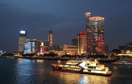 Xiamen Night Tour with Scenic Cruise and Local Cuisine