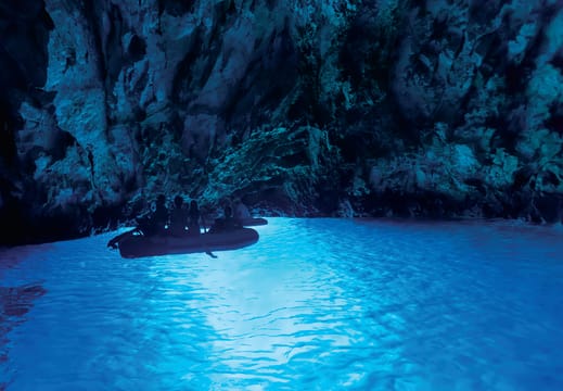 Private Boat Cruise to Vis and Biševo Islands Tour - from Hvar