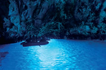 Private Boat Cruise to Vis and Biševo Islands from Hvar