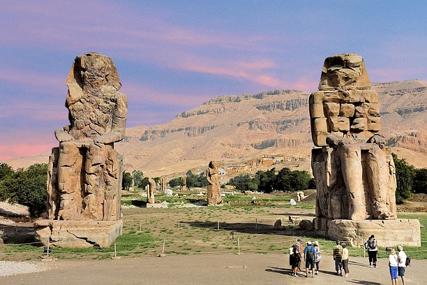 Luxor Day Tour from Hurghada: Explore Ancient Wonders & Nile Cruise