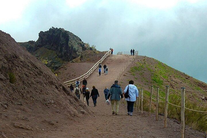 Pompeii Ruins and Vesuvius Full-Day Tour from Naples