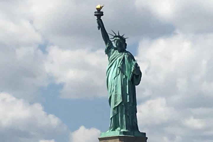Statuewalks.com