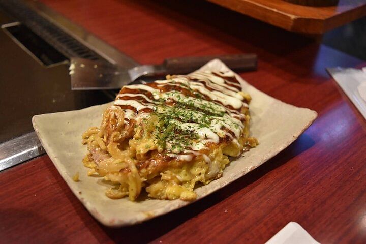 Okonomiyaki Cooking,Japanese Sake Free Flowing Experience
