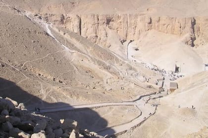 From Marsa Alam: Small Group Day Trip to Luxor