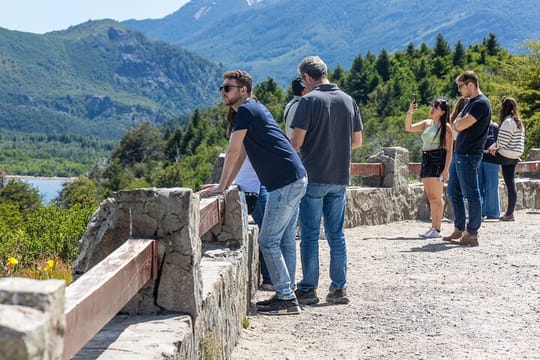 San Martin de los Andes and the Seven Lakes Day Trip from Bariloche