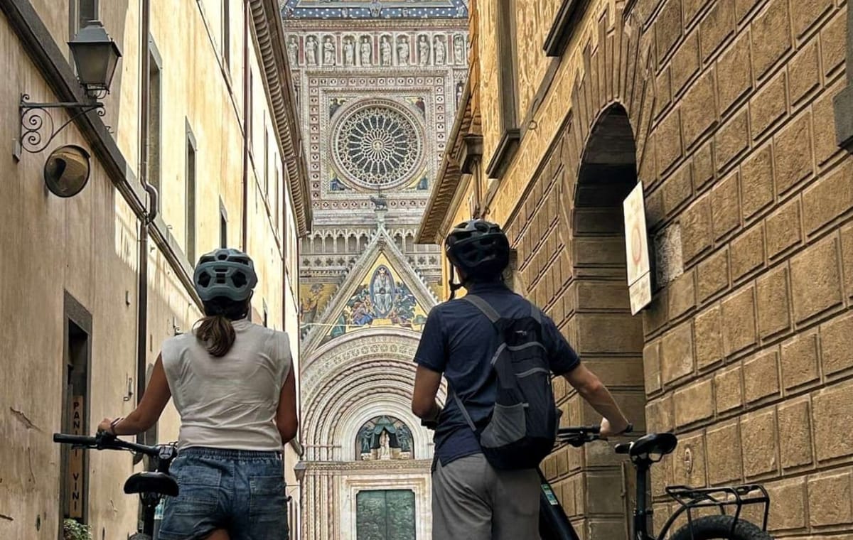 Orvieto & Civita E-Bike Tour w/ Private Transfer from Rome