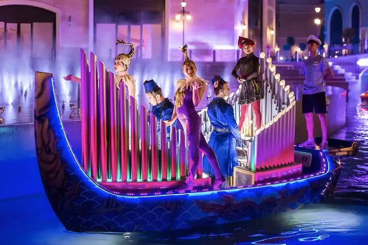 Land of Legends Night Show Roundtrip Transfer from Kemer