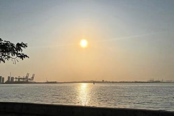 NEW! Sunset Bike Ride from Cartagena’s Bay to Barrio Getsemaní