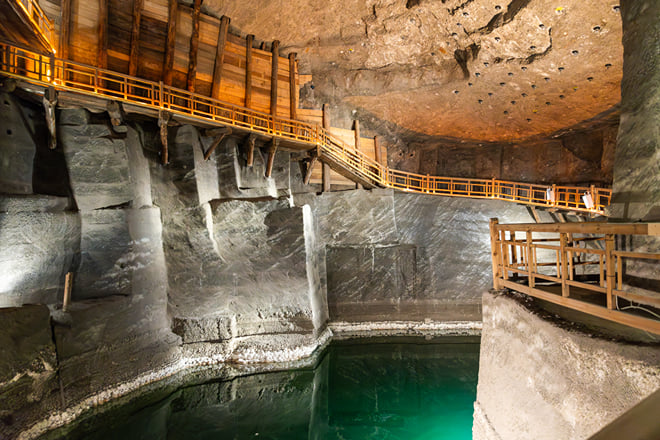 Wieliczka Salt Mine Guided Tour with Private Pick up