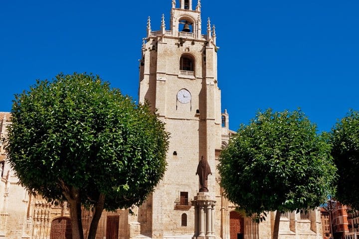 TOP Palencia : Private guided tour with your mobile 2