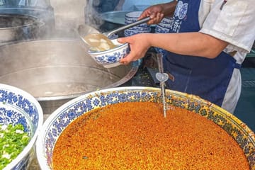 Lanzhou Ramen Making Tour with Gansu Museum and Yellow River