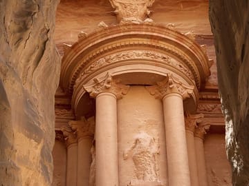 Marvel at Petra's jaw-dropping Treasury on this day trip from Aqaba