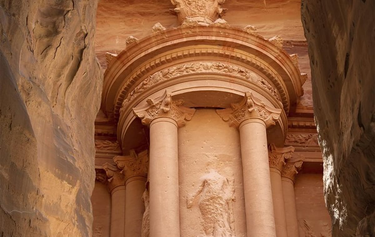 Private Tour: Petra and Little Petra Day Trip from Aqaba