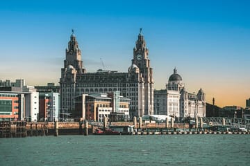 Cultural City Tour of Liverpool with Beatles Story Museum Entry