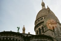 Private Half Day Tour to Montmartre, waffle & Eiffel Summit 1