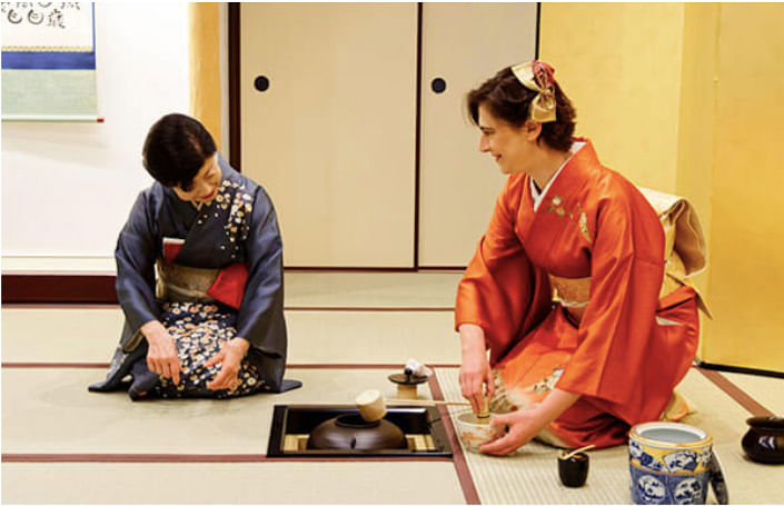 Private Kimono wearing and Tea ceremony(Sado) in Kyoto
