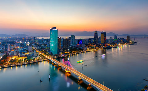 Da Nang Sunset Views and Han River Dinner Cruise