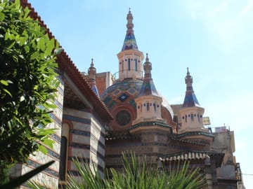 Costa Brava Day Tour with Boat Trip from Barcelona