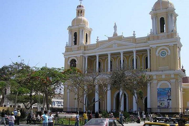 Chiclayo City Tour: Explore the Historic Center & Witch Market