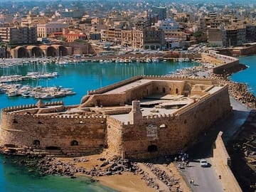 Professional Photo Shoot Experience in Crete, Greece