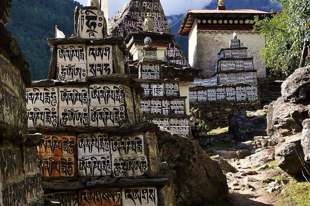 18 Days- Classic Everest Base Camp Trek (without flight)