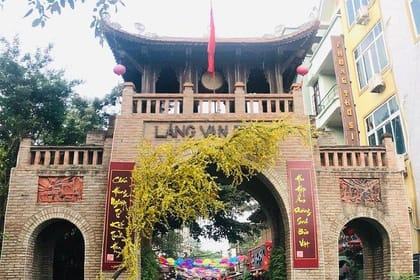 Half-day Silk Weaving Journey In Van Phuc