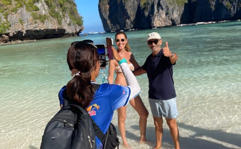 PHI PHI ISLANDS – Small Group Tour 12 Guests