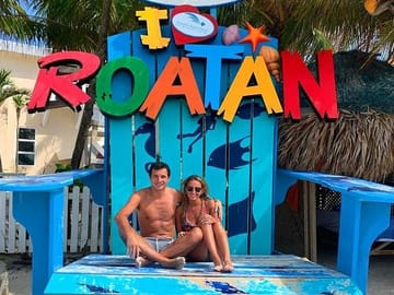 Enjoying Roatan little paradise, warm weather and fun activities included like wildlife, city tour, chocolate & rum factory, transportation and customizable