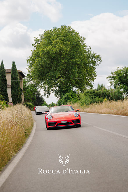 Supercar, Wine Tasting & Castello di Brolio Experience - Photo 18