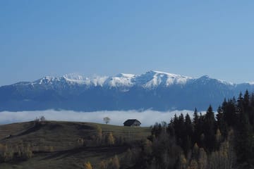4-Day Trek in Bucegi Mountains and Piatra Craiului, Romania