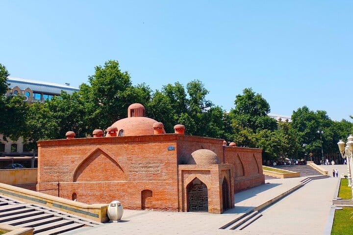 Old_bath_in_Ganja_chokek_hamam_Ganja_tour _Baku_tour