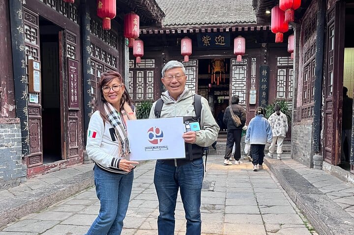 Beijing Forbidden City and Badaling Great Wall private day tour.